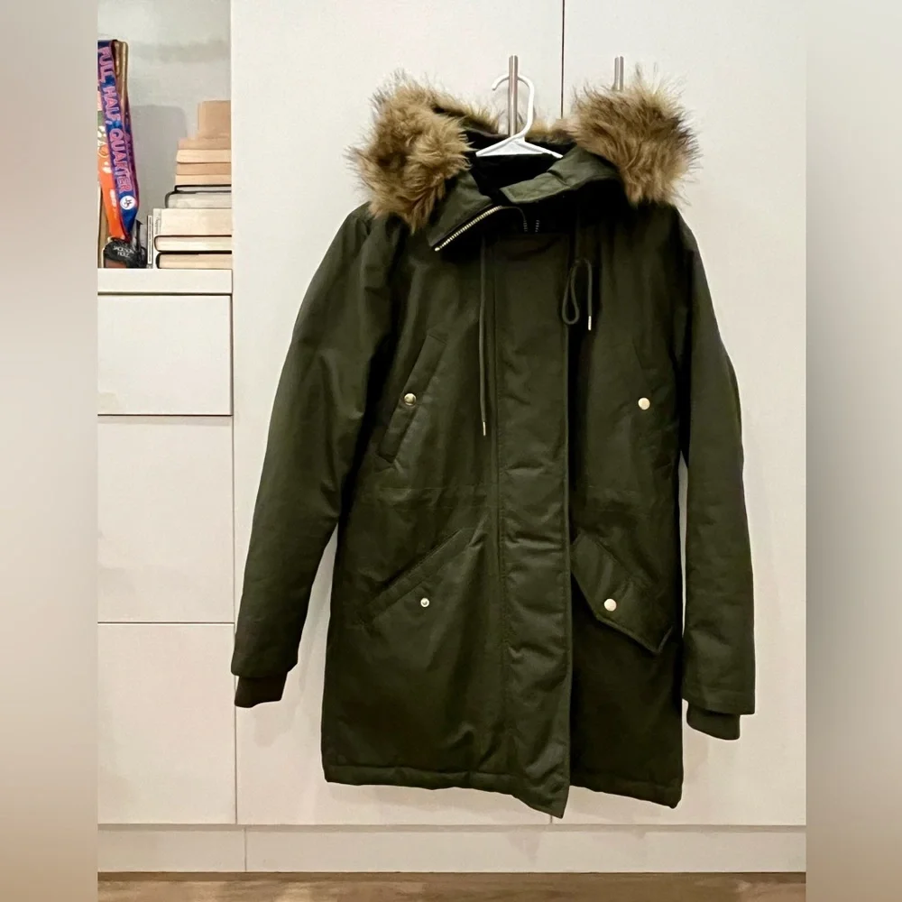 J.Crew Perfect Winter Parka with PrimaLoft® in Olive Green, Size Small
